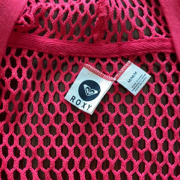 Roxy Crocheted Swim Suit Cover-up. Red. See thru. With hood. Medium - Picture 3 of 7